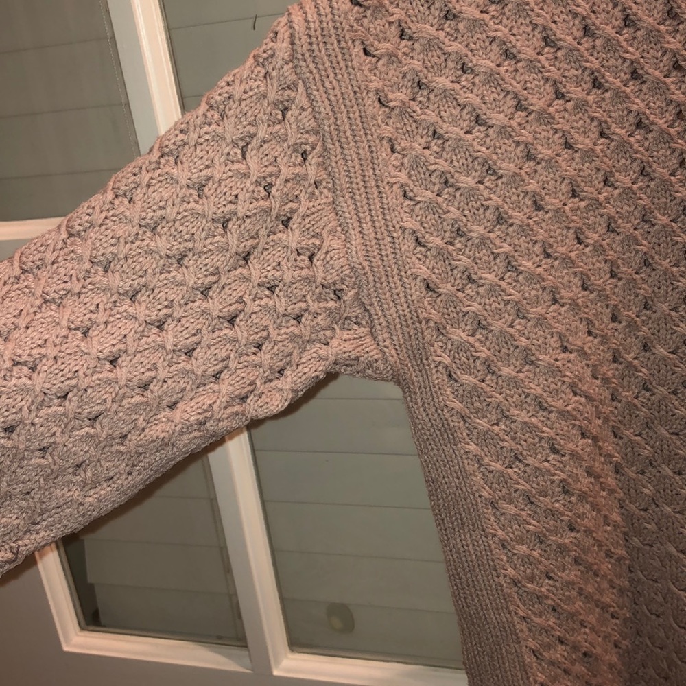 Sweater - Picture 2 of 6